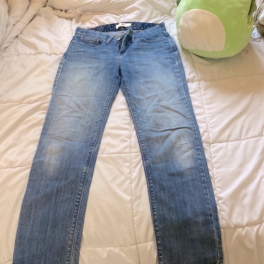 super cute jeans